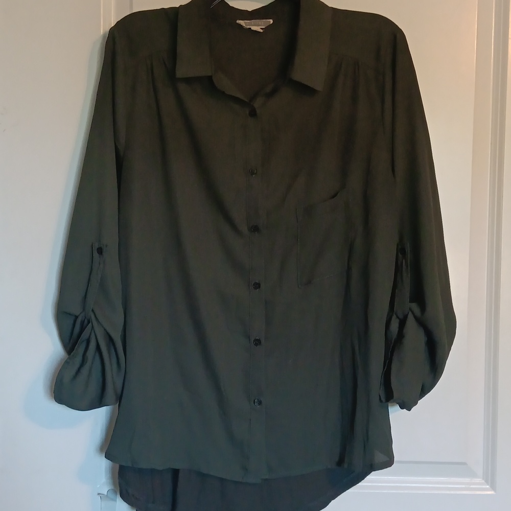 Relaxed Button-Front Blouse in Olive Green